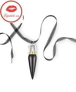 son louboutin màu đỏ tươi