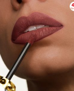 son-kem-louboutin-mau-417f